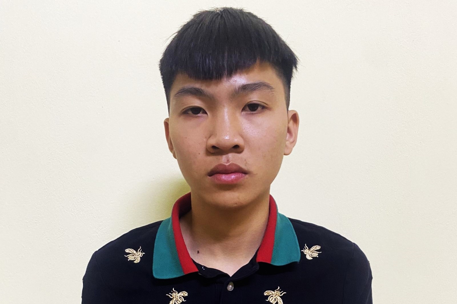 Nghi pham 17 tuoi dau thu sau vu an mang hinh anh