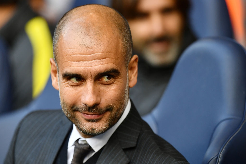 Sau chuc vo dich, Pep Guardiola tim cach ‘hut mau’ doi bong cu hinh anh