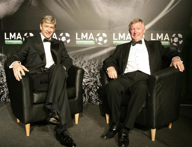 Vì Wenger, Ferguson từng ‘tuyên chiến’ với CĐV MU ảnh 2 Vi Wenger, Ferguson tung ‘tuyen chien’ voi CDV MU anh 2