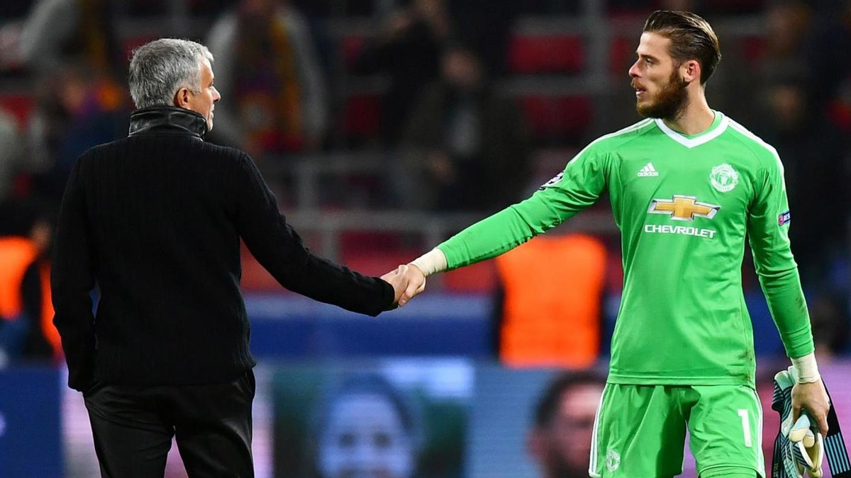 Mourinho: ‘Real khong co bat ki co hoi nao de chieu mo De Gea’ hinh anh