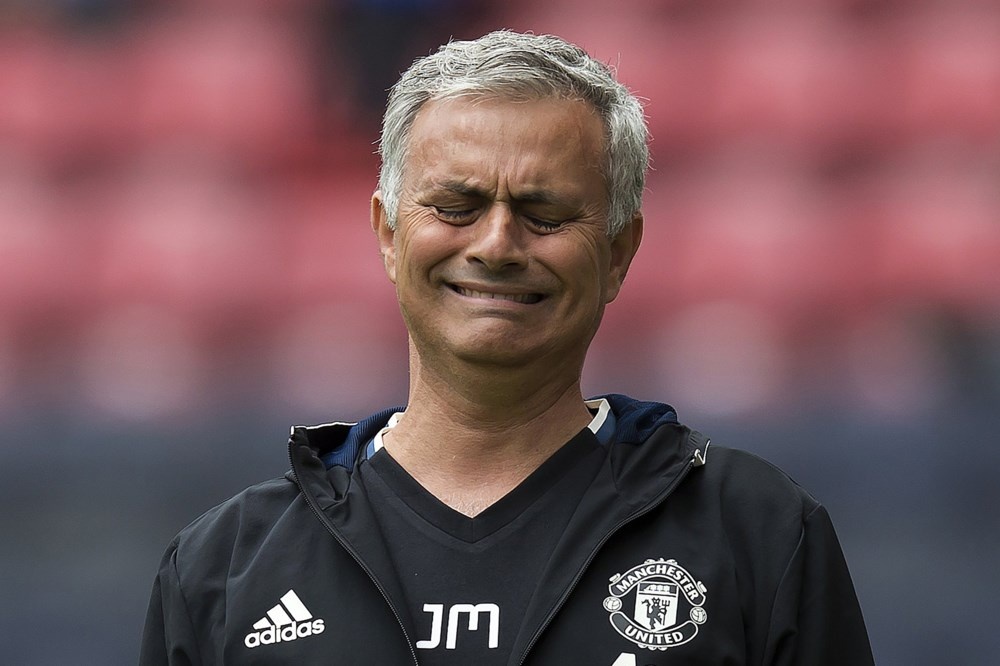 Mourinho: ‘Chi co 1 nguoi chac chan roi MU’ anh 1