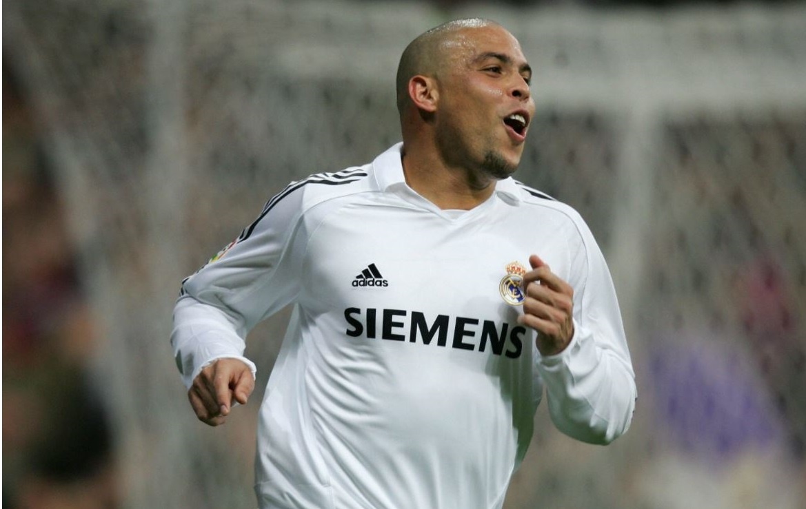 Nhin lai 17 lan HLV Zidane gop mat o El Clasico anh 11