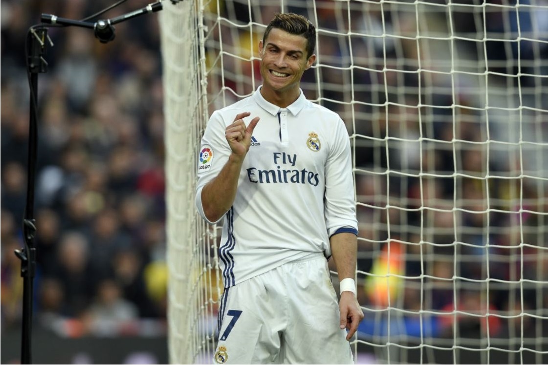 Nhin lai 17 lan HLV Zidane gop mat o El Clasico anh 12