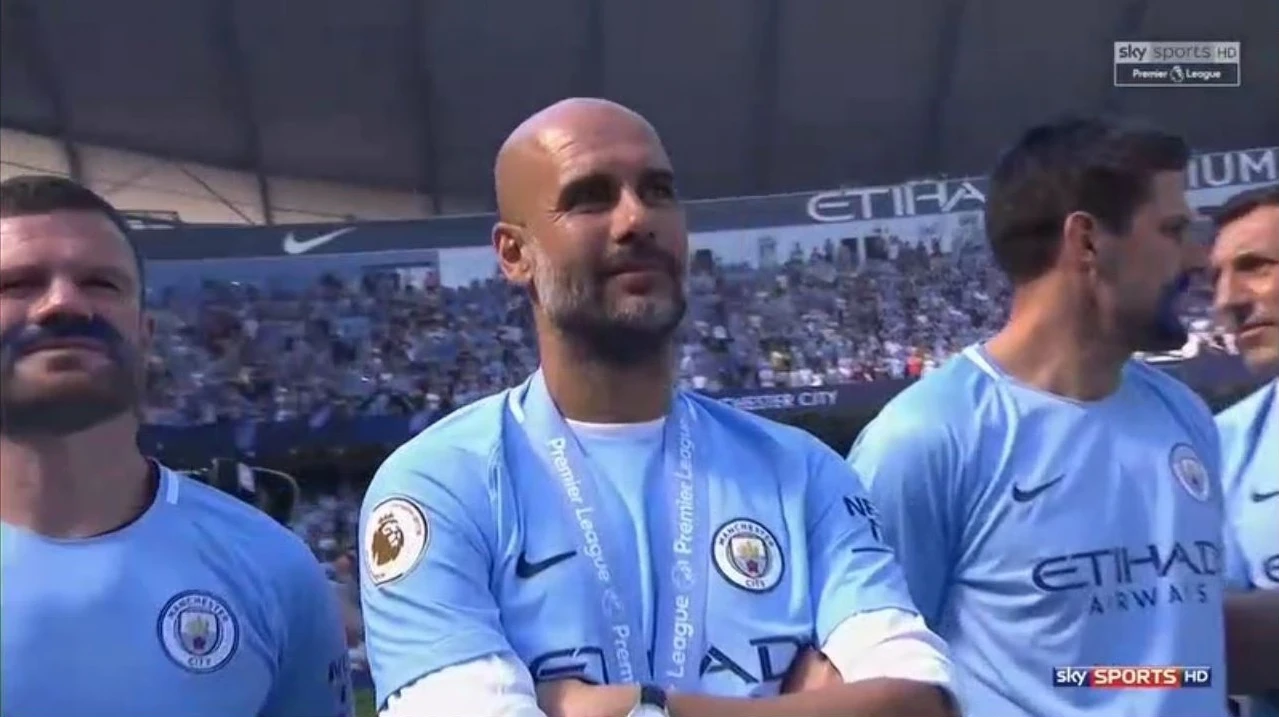 Man City vo dich Premier League anh 5