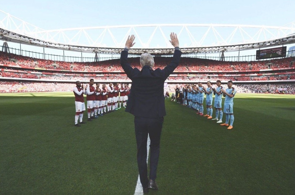 Arsene Wenger chinh thuc chia tay san Emirates anh 4