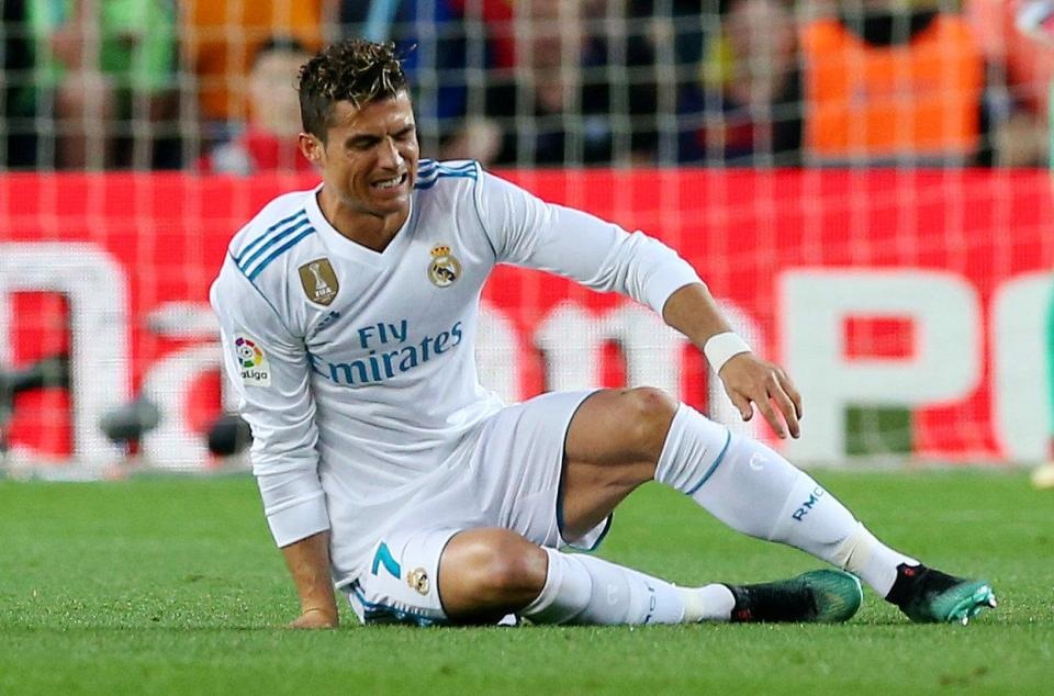 HLV Zidane: ‘Mắt cá Ronaldo sưng to,  nhưng không quá nghiêm trọng’ ảnh 1 HLV Zidane: ‘Mat ca Ronaldo sung to,  nhung khong qua nghiem trong’ anh 1
