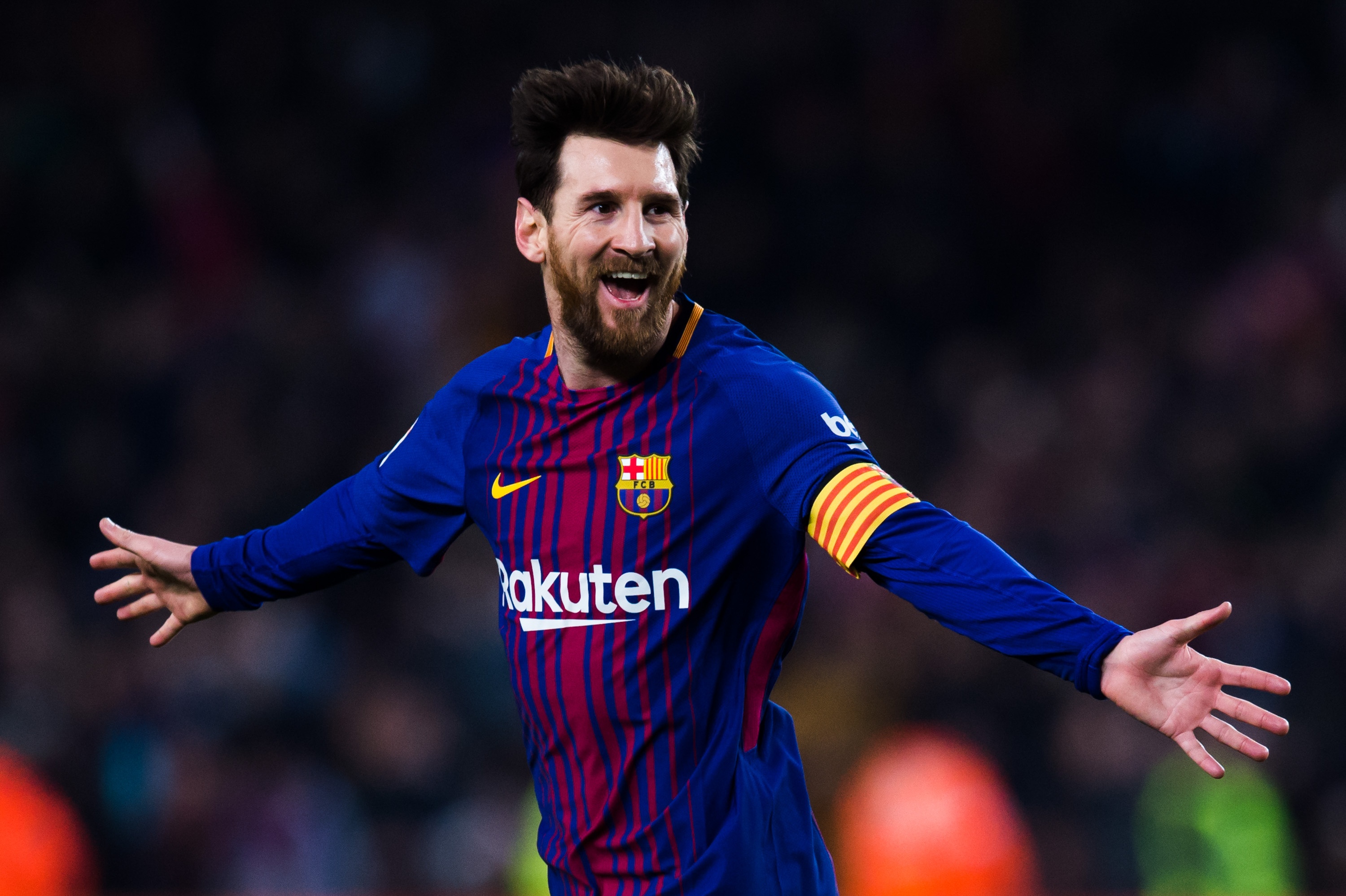 Doi hinh tieu bieu La Liga 2017/18: Messi linh xuong hang cong hinh anh