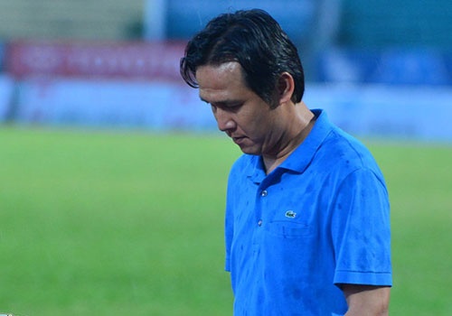 Thua bac nhuoc SLNA, HLV Minh Phuong xin loi CDV hinh anh