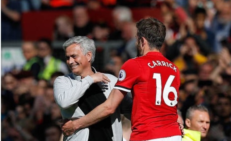 Tam biet Carrick,  tuong dai cua san Old Trafford anh 10