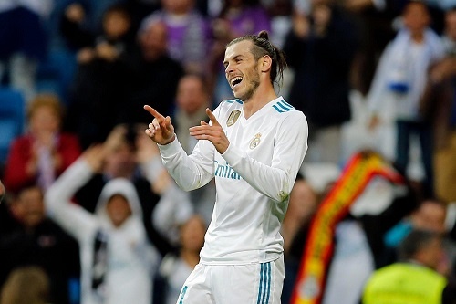 Ghi cu dup, Bale duoc HLV Zidane ca ngoi het loi hinh anh