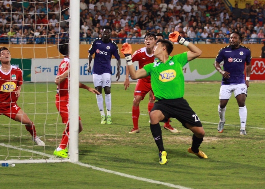 Cau thu HAGL 'roi le' trong ngay chia tay cup quoc gia anh 7