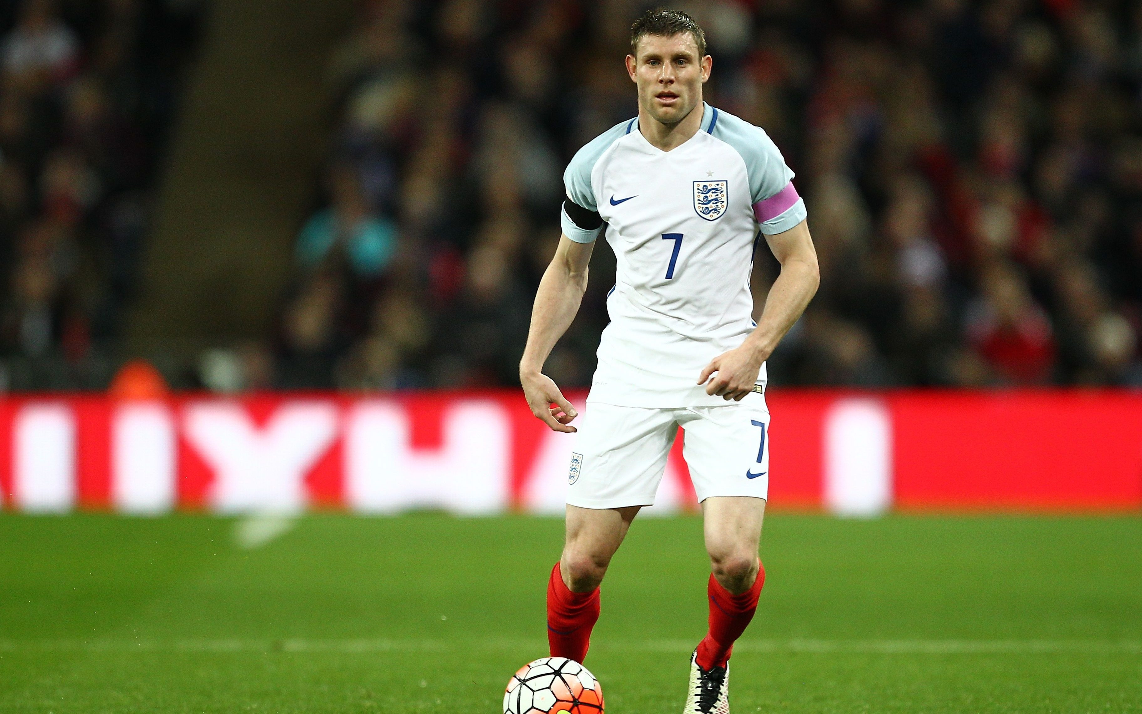 Doi hinh tuyen Anh ngoi ngoai World Cup 2018: Bi kich cua Wilshere anh 10