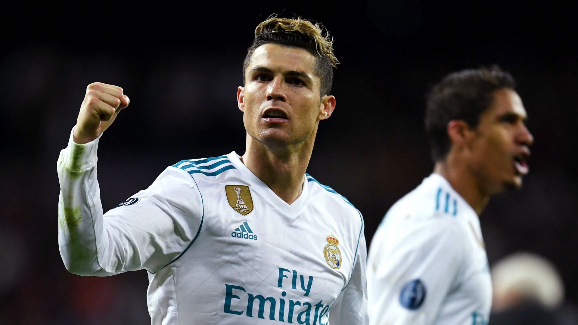 Huyen thoai Liverpool: ‘Bat chet Ronaldo la dieu khong the’ hinh anh