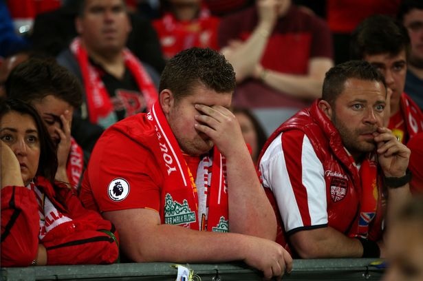 Co dong vien Liverpool dau long vi khong the xem tran chung ket anh 2