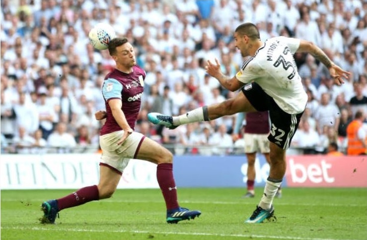 Danh bai Aston Villa,  Fulham tro lai Premier League sau 4 nam anh 1
