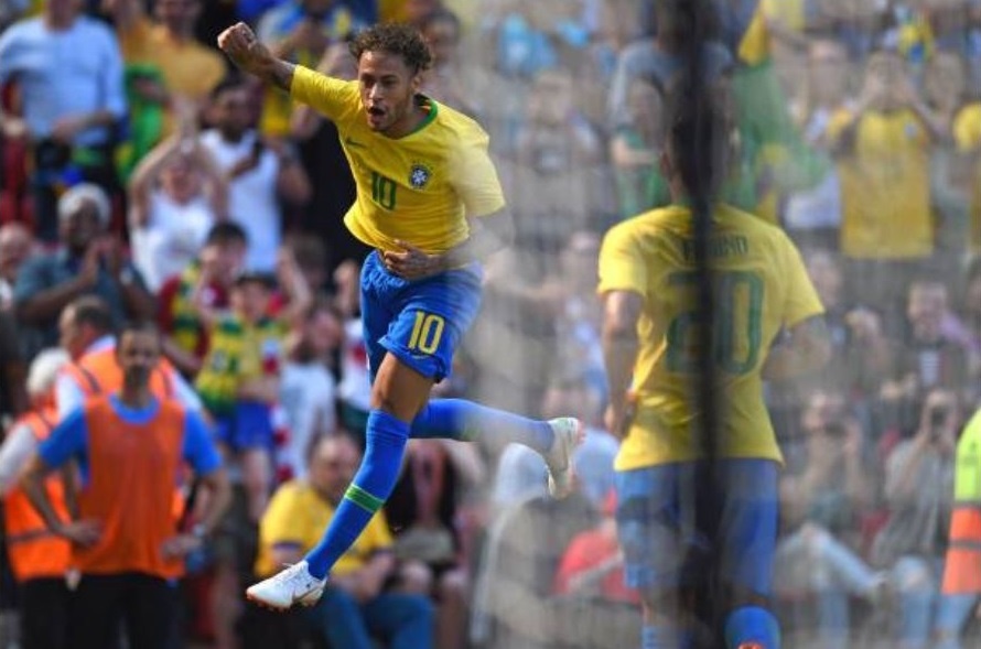 Neymar no sung,  Brazil chay da hoan hao cho World Cup 2018 anh 7