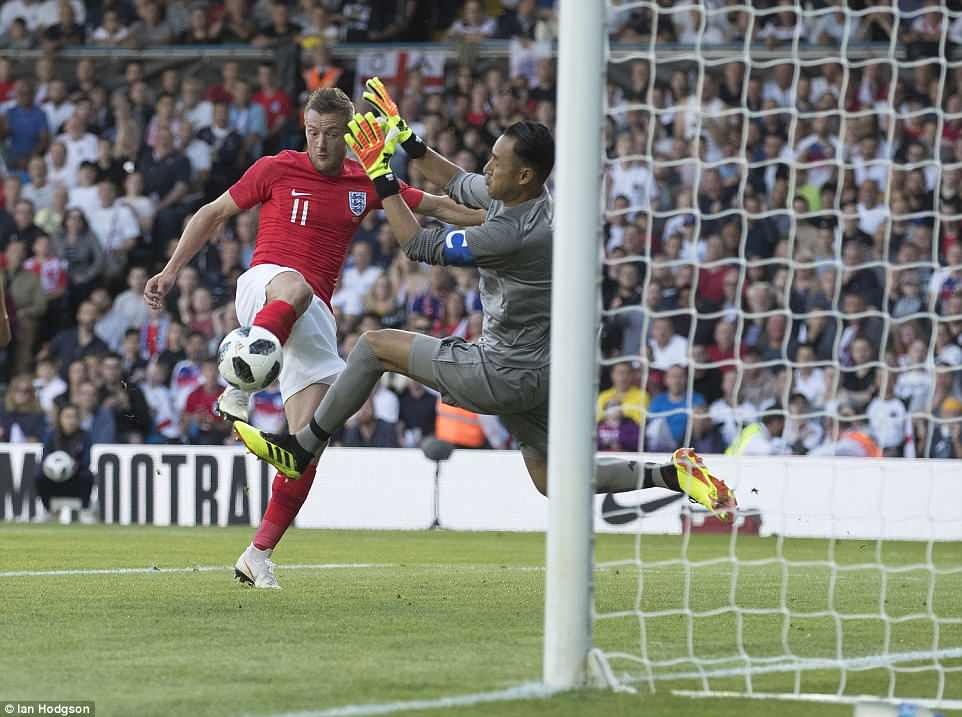 Rashford sút xa ghi bàn đẹp mắt ảnh 5 Rashford sut xa ghi ban dep mat anh 5