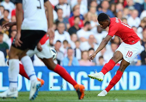 Rashford sut xa ghi ban dep mat, DT Anh danh bai Costa Rica 2-0 hinh anh