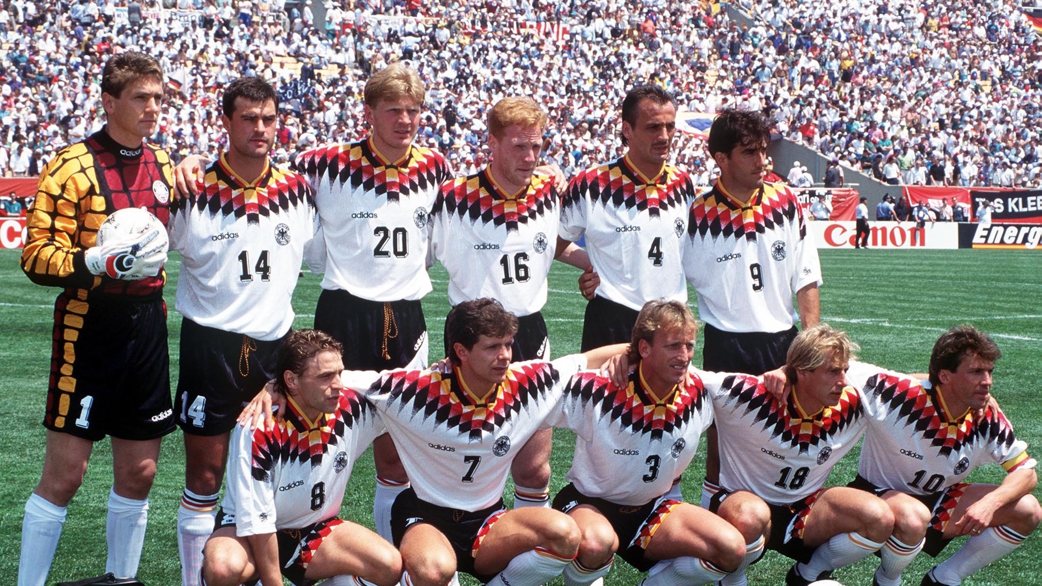 Nhin lai 10 ky World Cup gan nhat: On dinh nhu 'Co xe tang' Duc anh 6