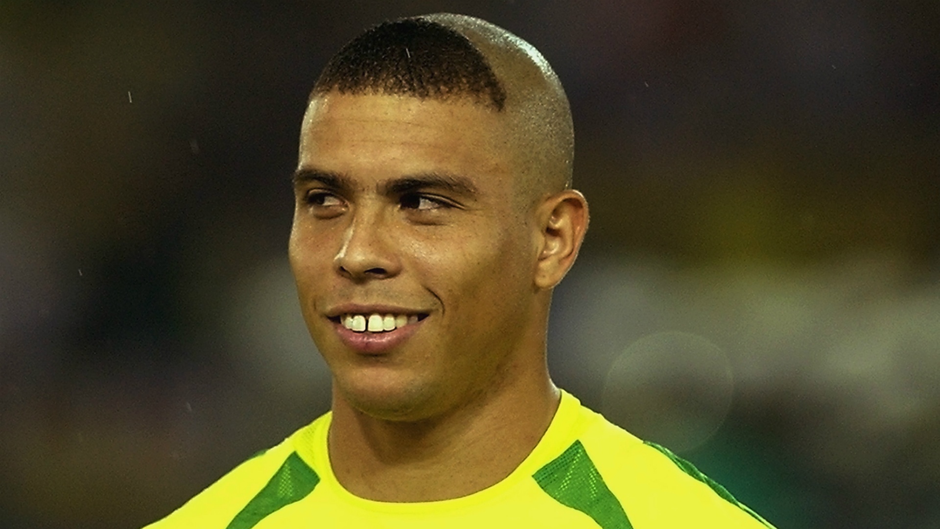 Firmino tung cat toc y het Ronaldo ‘beo’ hinh anh