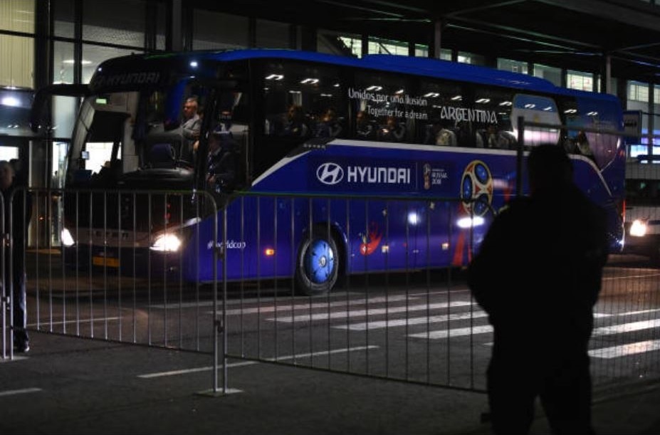 Leo Messi rang ro trong ngay dat chan den Nga anh 8