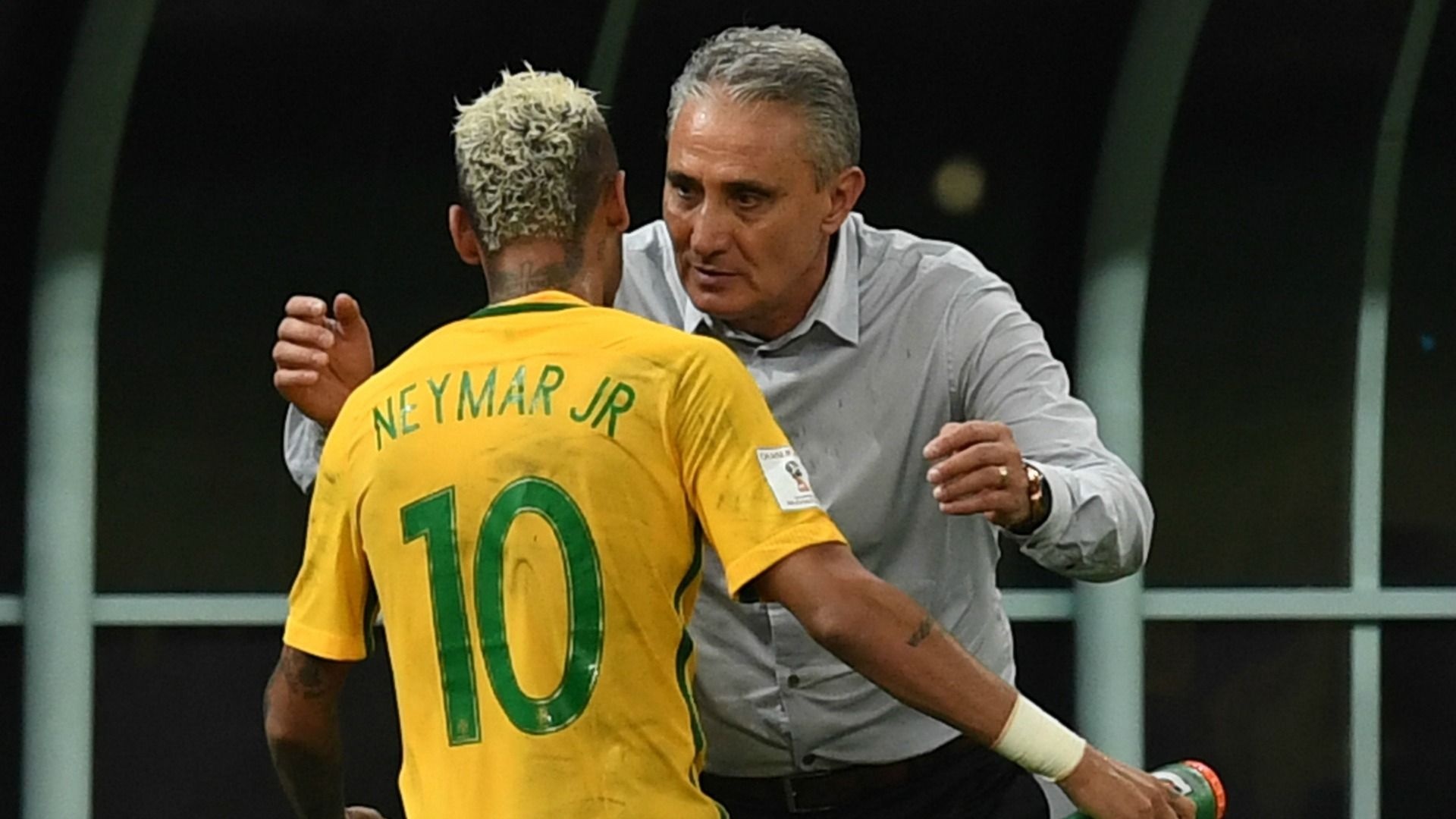 HLV Brazil: 'Neymar khong co gioi han ban than' hinh anh