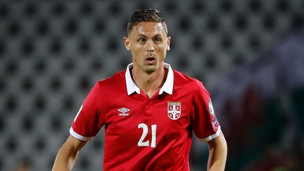 Nemanja Matic - quai vat o tuyen giua doi tuyen Serbia hinh anh
