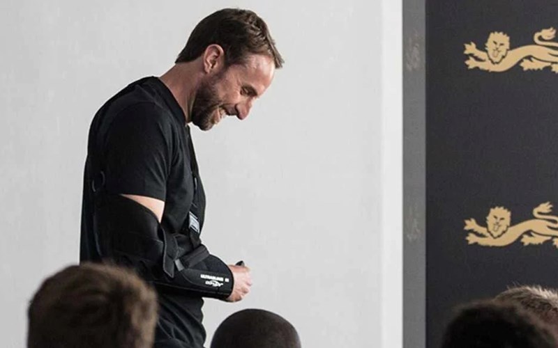 HLV Brazil chan thuong sau tinh huong an mung dien cuong anh 2