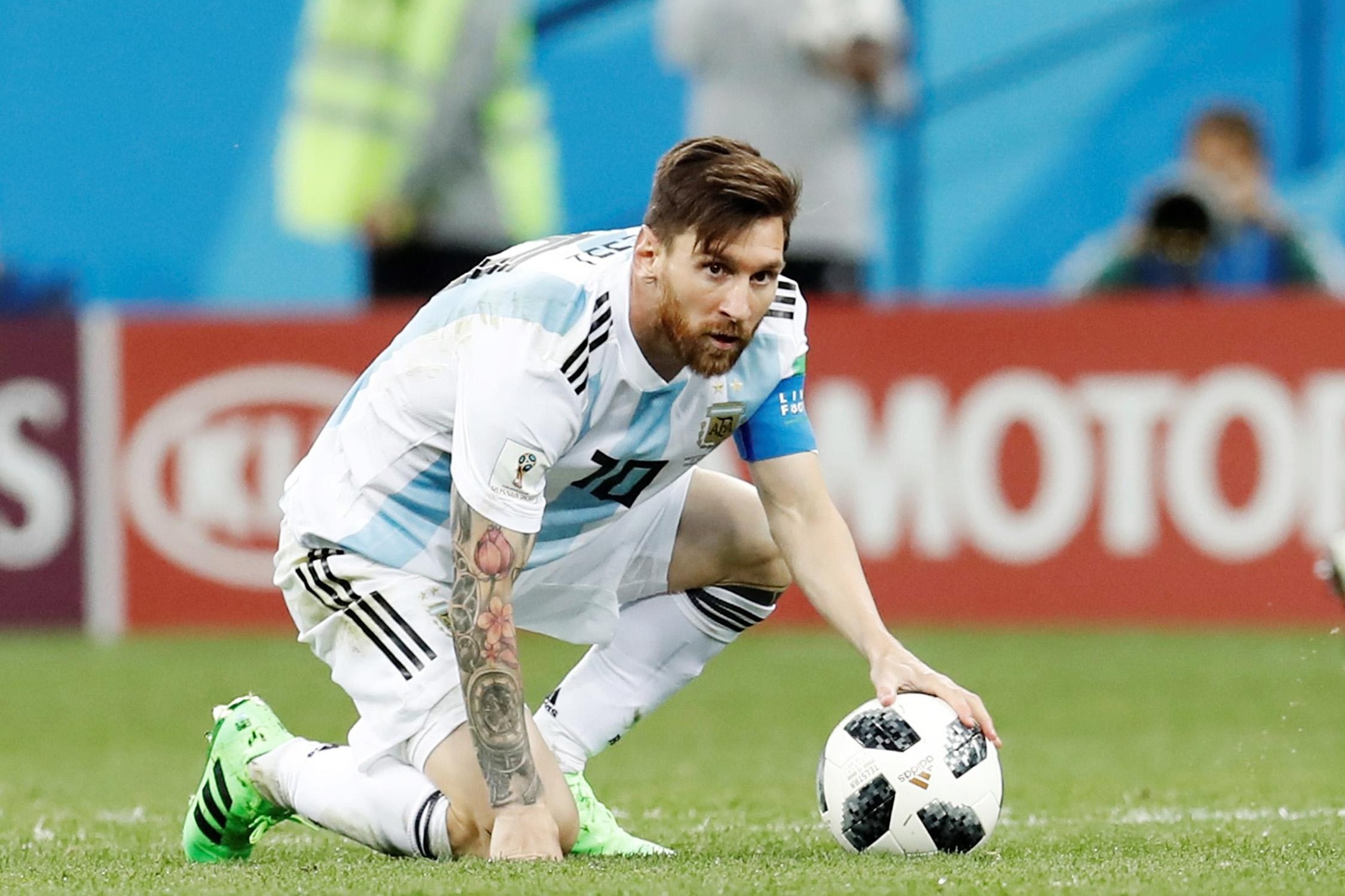 ‘Lionel Messi chi la con nguoi va da lam het suc minh’ hinh anh