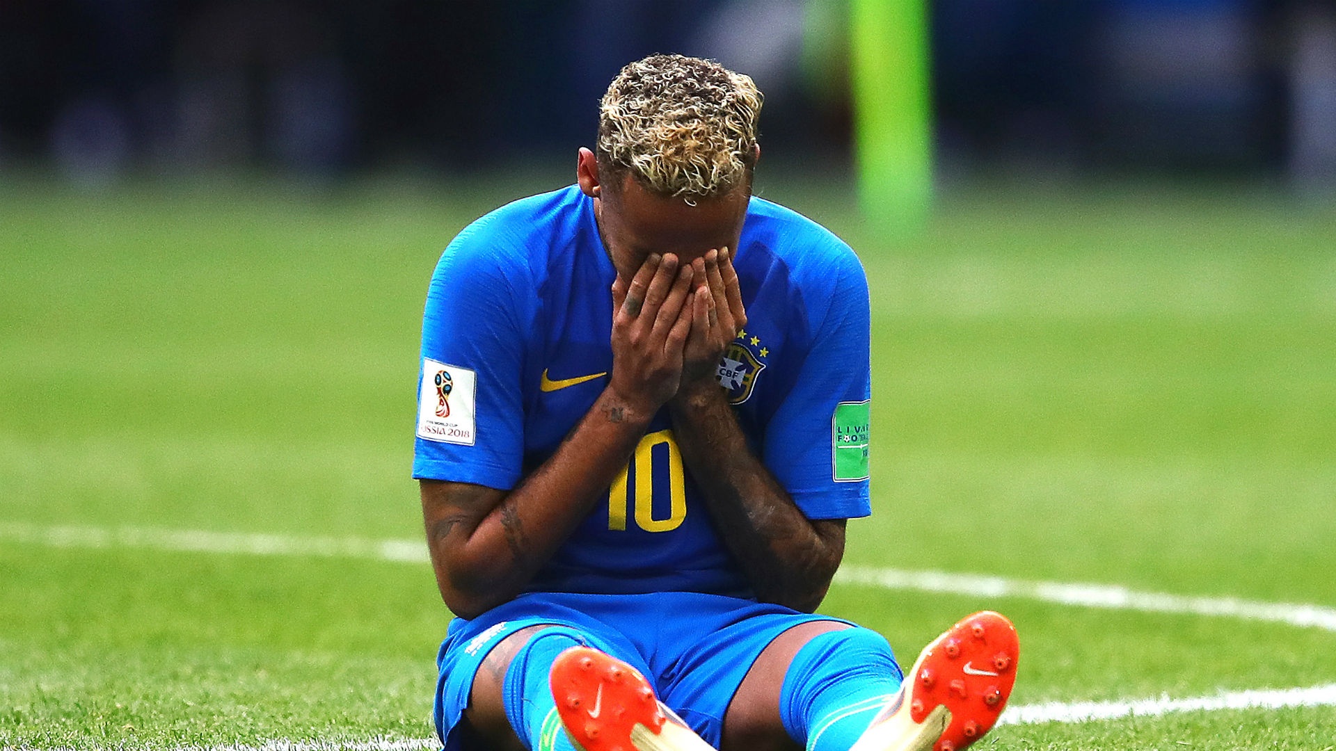 HLV Tite: ‘Mot minh Neymar lam sao vo dich World Cup?’ hinh anh
