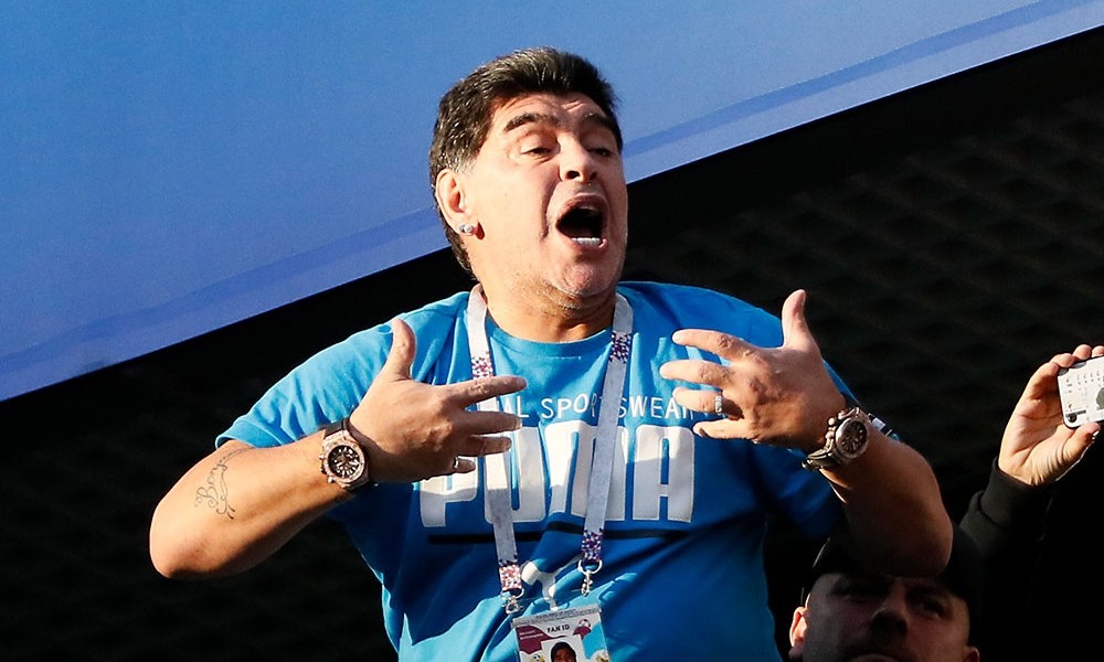 Chi 8.000 bang Anh, Maradona quyet truy tim ke loan tin minh da chet hinh anh