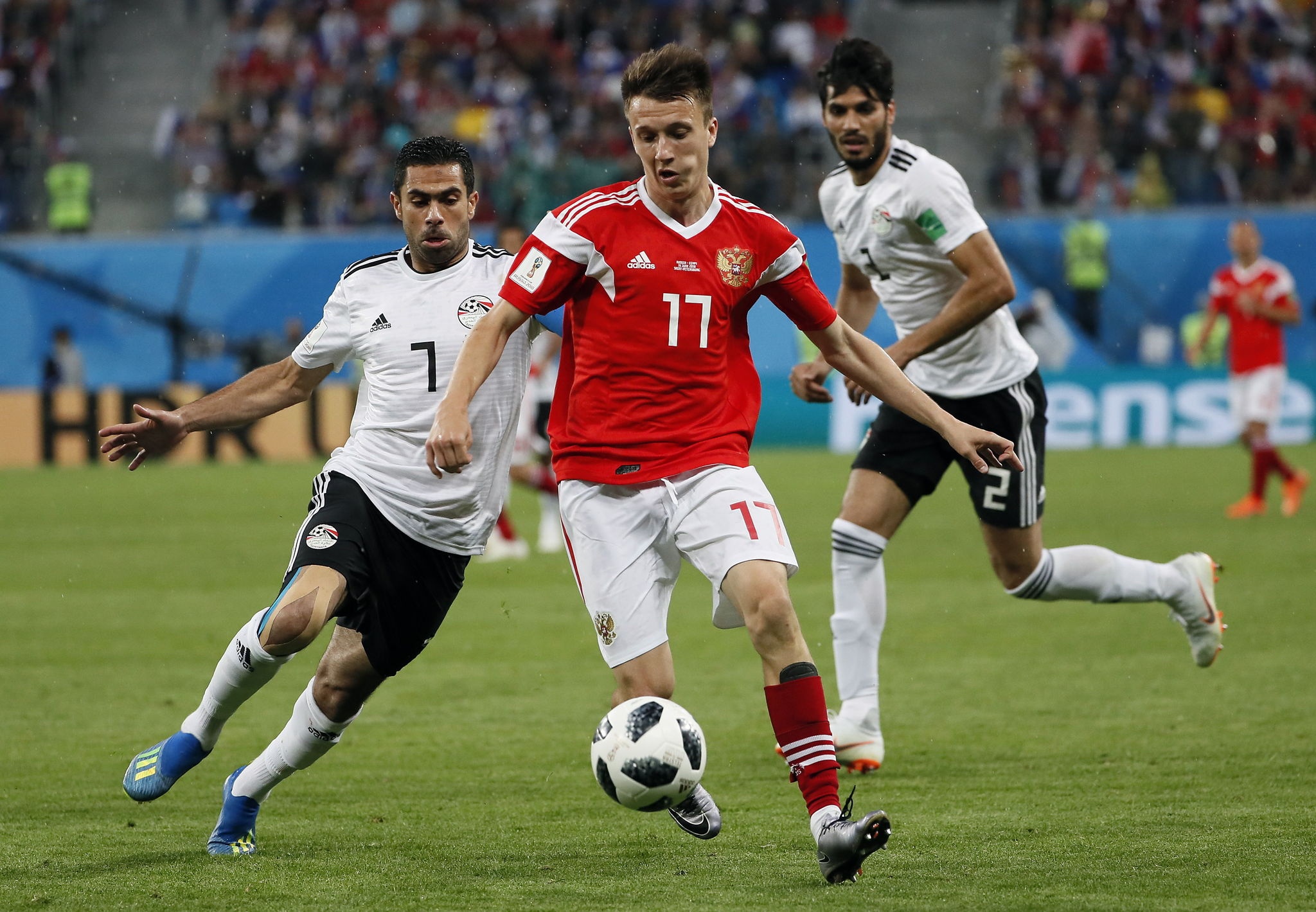 Vuot Ronaldo,  Kane,  Modric hay nhat vong bang World Cup 2018 anh 2