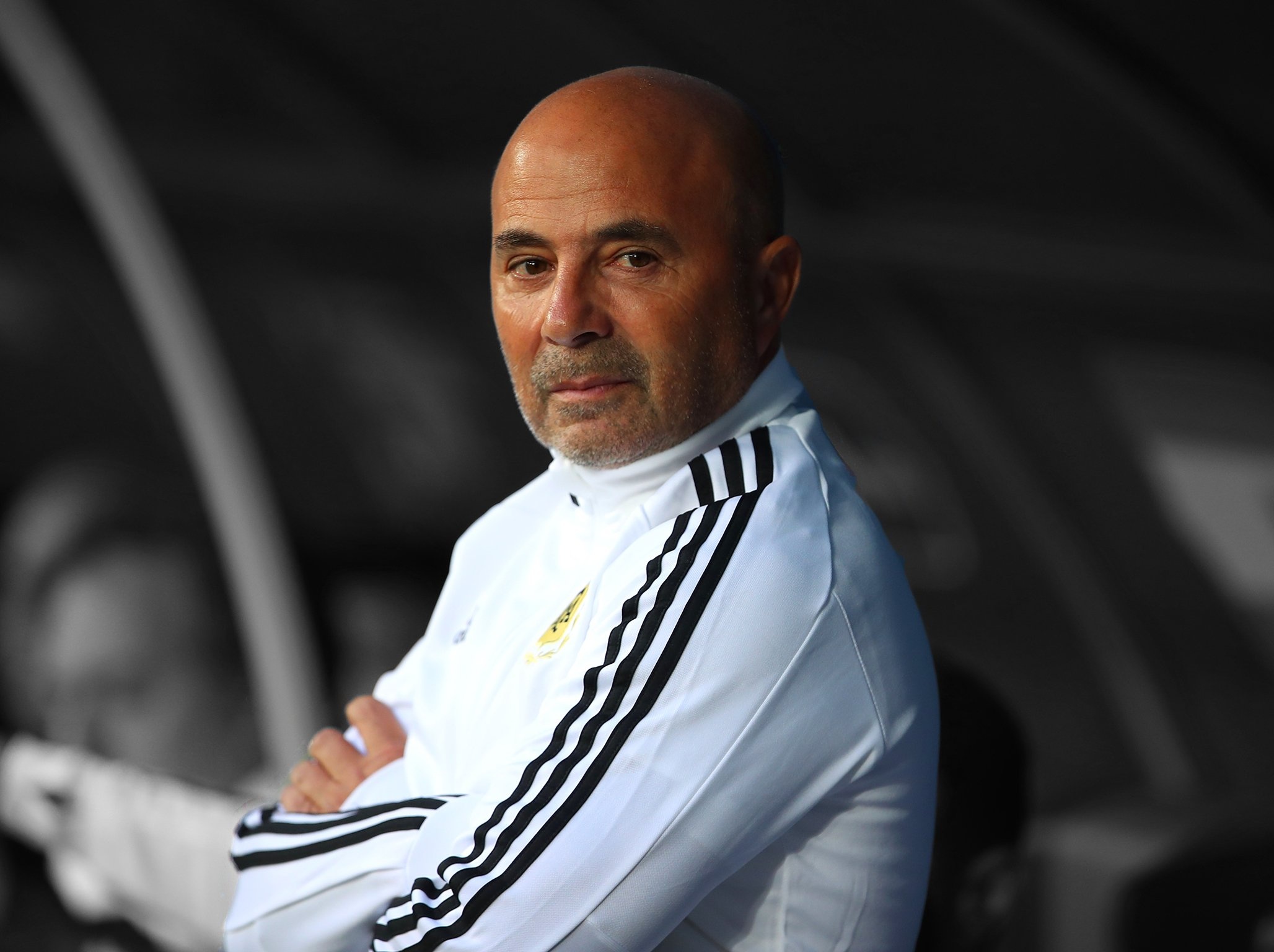 HLV Sampaoli quyet khong tu chuc sau that bai cua Argentina hinh anh