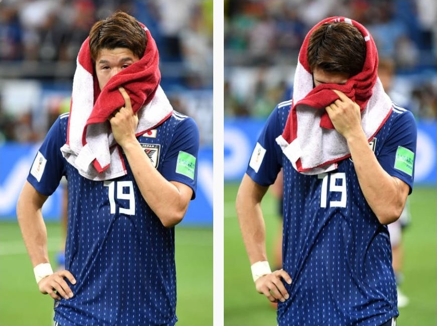 Cau thu Nhat Ban khoc sau that bai cay dang truoc tuyen Bi hinh anh