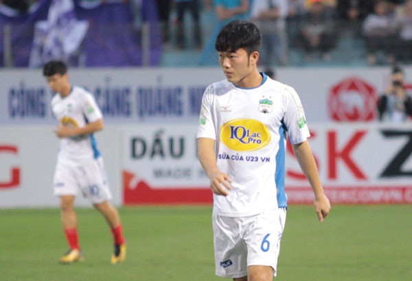 HAGL vs CLB Khanh Hoa anh 1