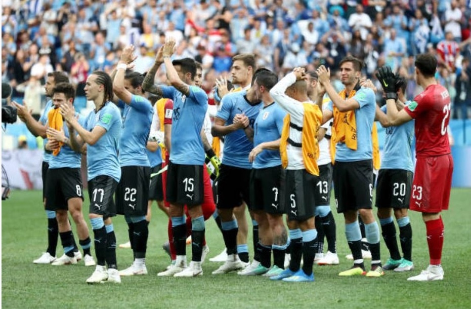 Luis Suarez roi le trong ngay Uruguay chia tay World Cup 2018 anh 9
