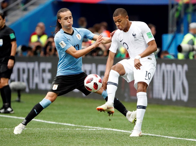 BLV Quang Huy: Phap xung dang gianh ve di tiep hinh anh