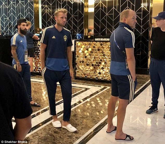 Tuyen Thuy Dien nao dong vi bao dong gia truoc tran gap Anh hinh anh