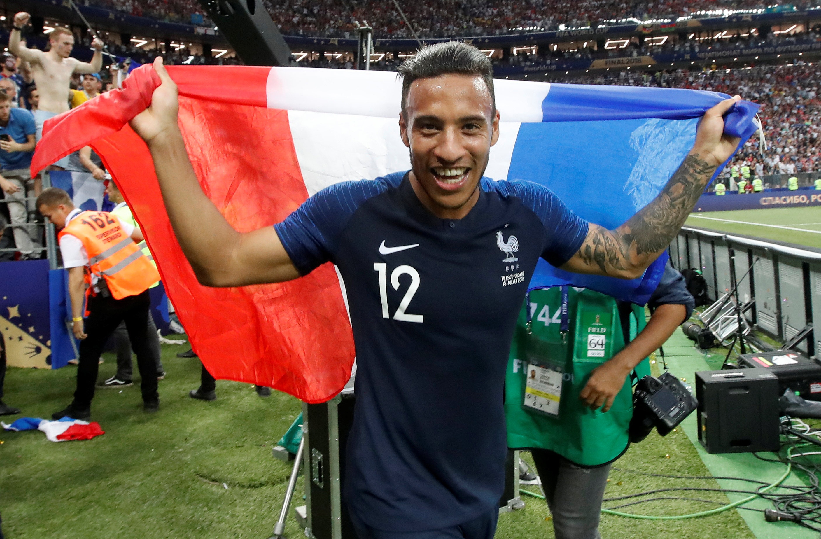 Doi tuyen Phap nang cao cup vang the gioi sao 20 nam anh 5