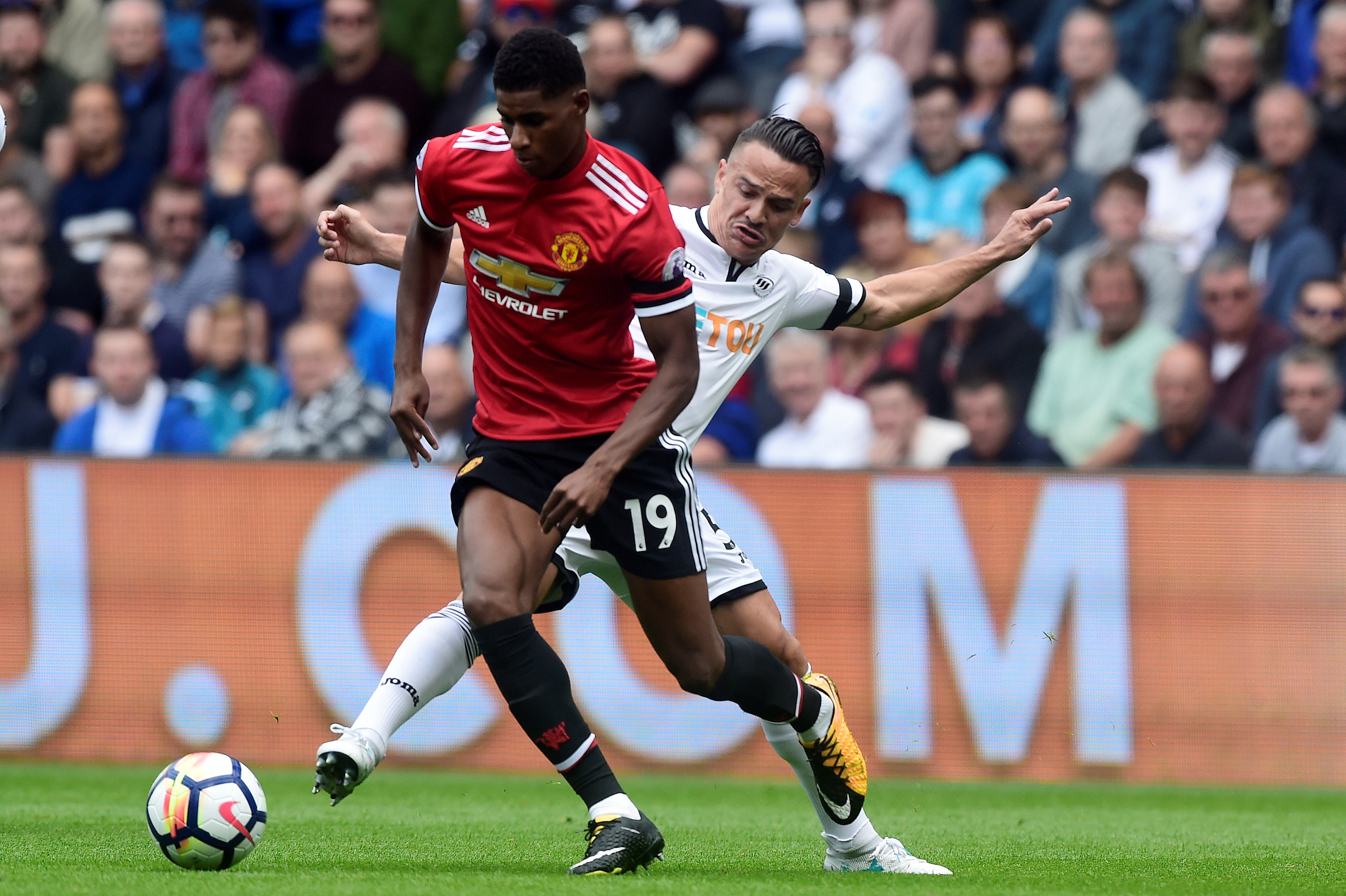 Daley Blind mo dau cho cuoc thanh trung hang loat cua MU? anh 12