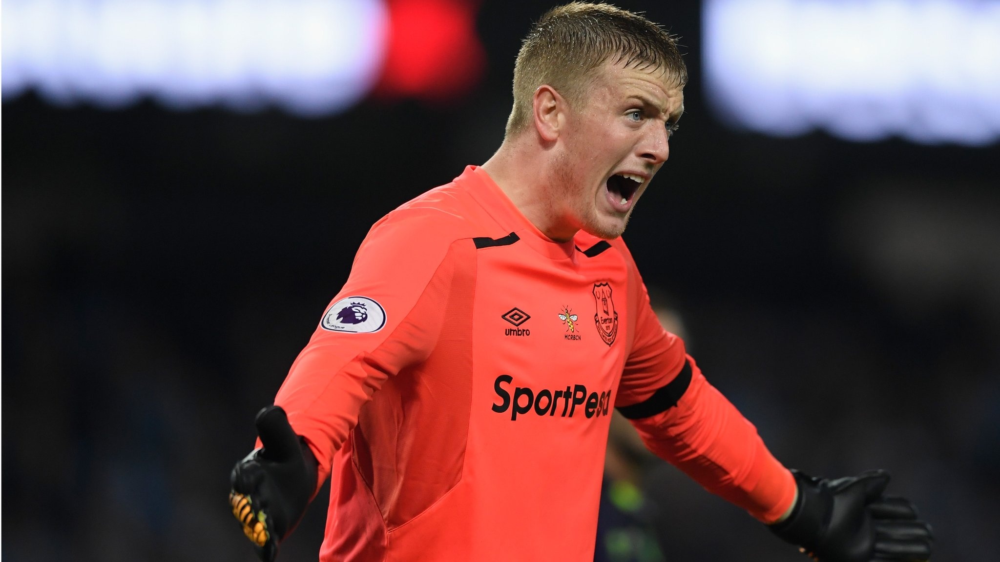 Tan binh Liverpool va nhung thu mon dat gia nhat the gioi anh 4