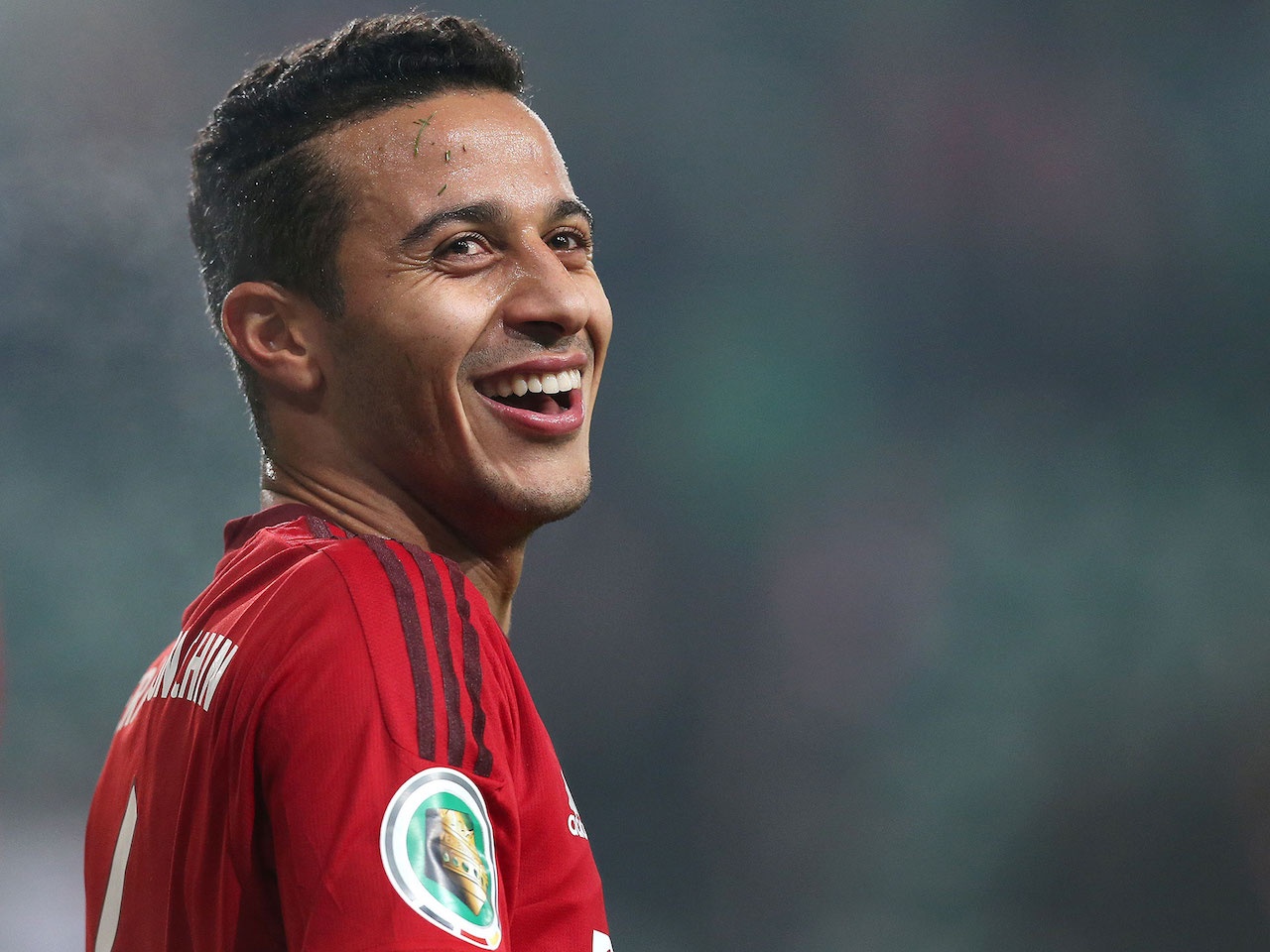MU, Barca, Man City, Chelsea ‘quyet dau’ vi Thiago Alcantara hinh anh