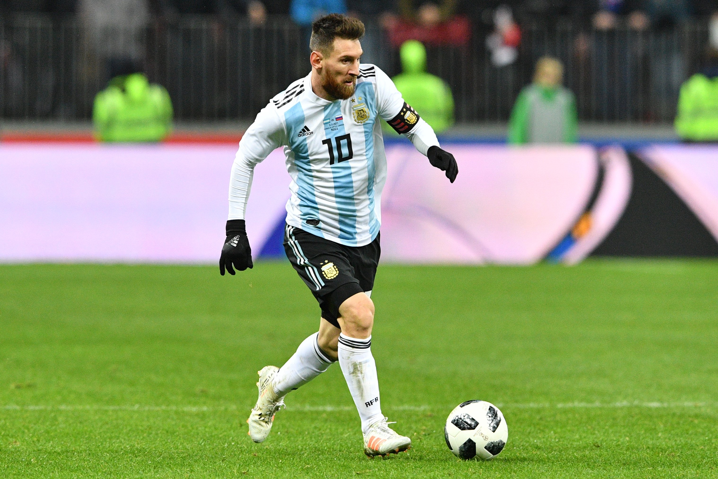 Messi ra ‘yêu sách’ để tiếp tục cống hiến cho Argentina? ảnh 2 Messi ra ‘yeu sach’ de tiep tuc cong hien cho Argentina? anh 2
