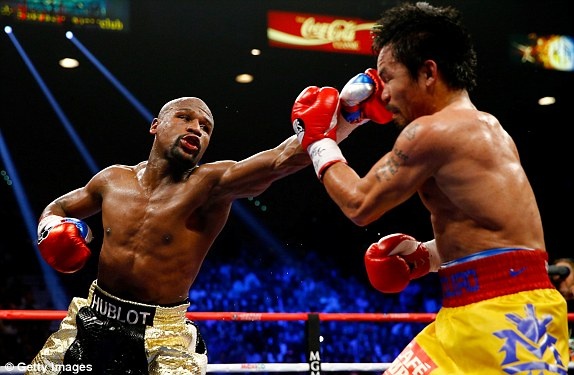 'Doc co cau bai' Mayweather muon tro giup cho Pacquiao hinh anh