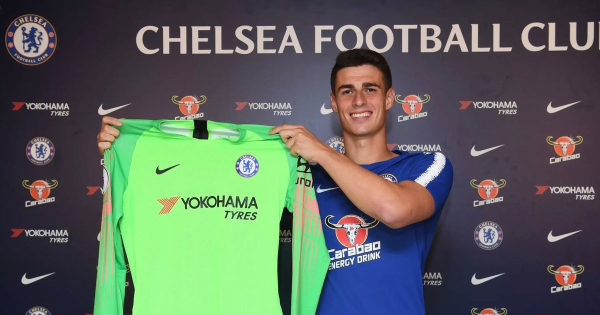 Doi hinh tan binh dat gia nhat Premier League he 2018 hinh anh