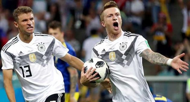 Duc giam 14 bac, Phap giu vi tri so 1 tren BXH FIFA hinh anh