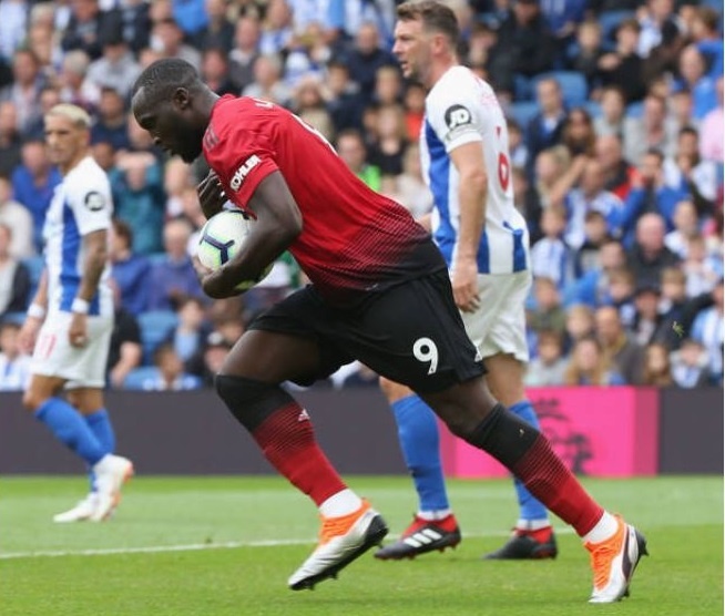 Cham diem Brighton 3-2 MU: Lukaku,  Pogba da co gang het suc anh 11