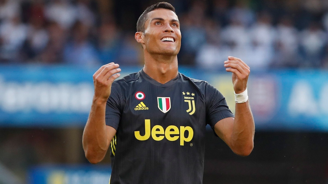 ‘Cristiano Ronaldo khong the mot minh vo dich Serie A’ hinh anh