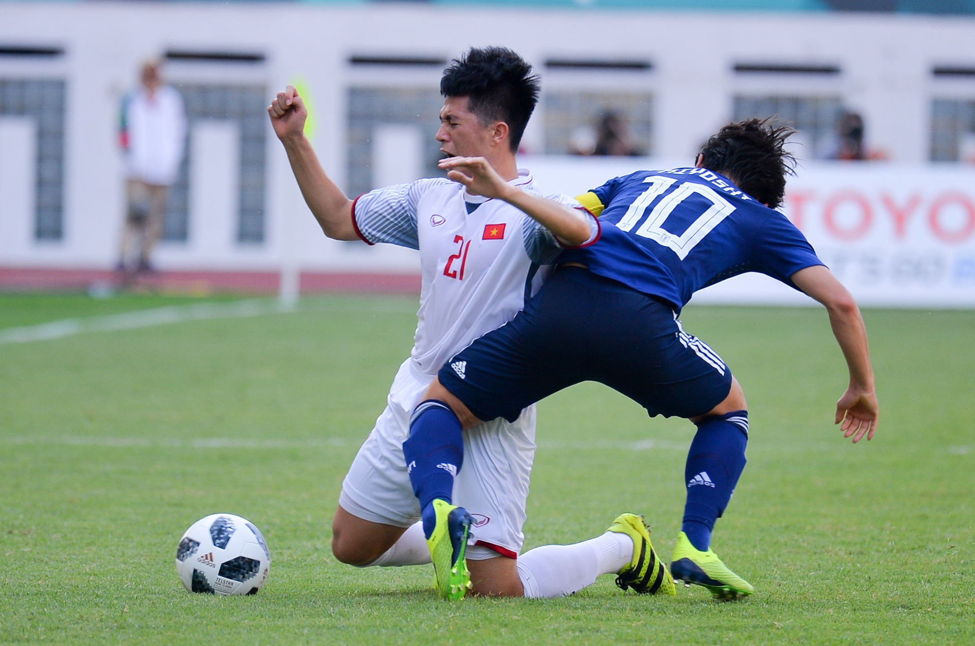 Gap Bahrain,  Olympic Viet Nam manh va yeu o dau? anh 2