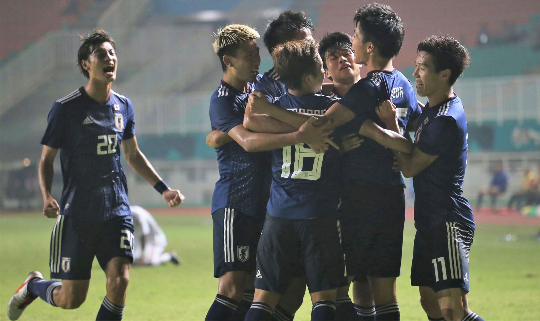 Olympic Nhat Ban vs Olympic UAE anh 1